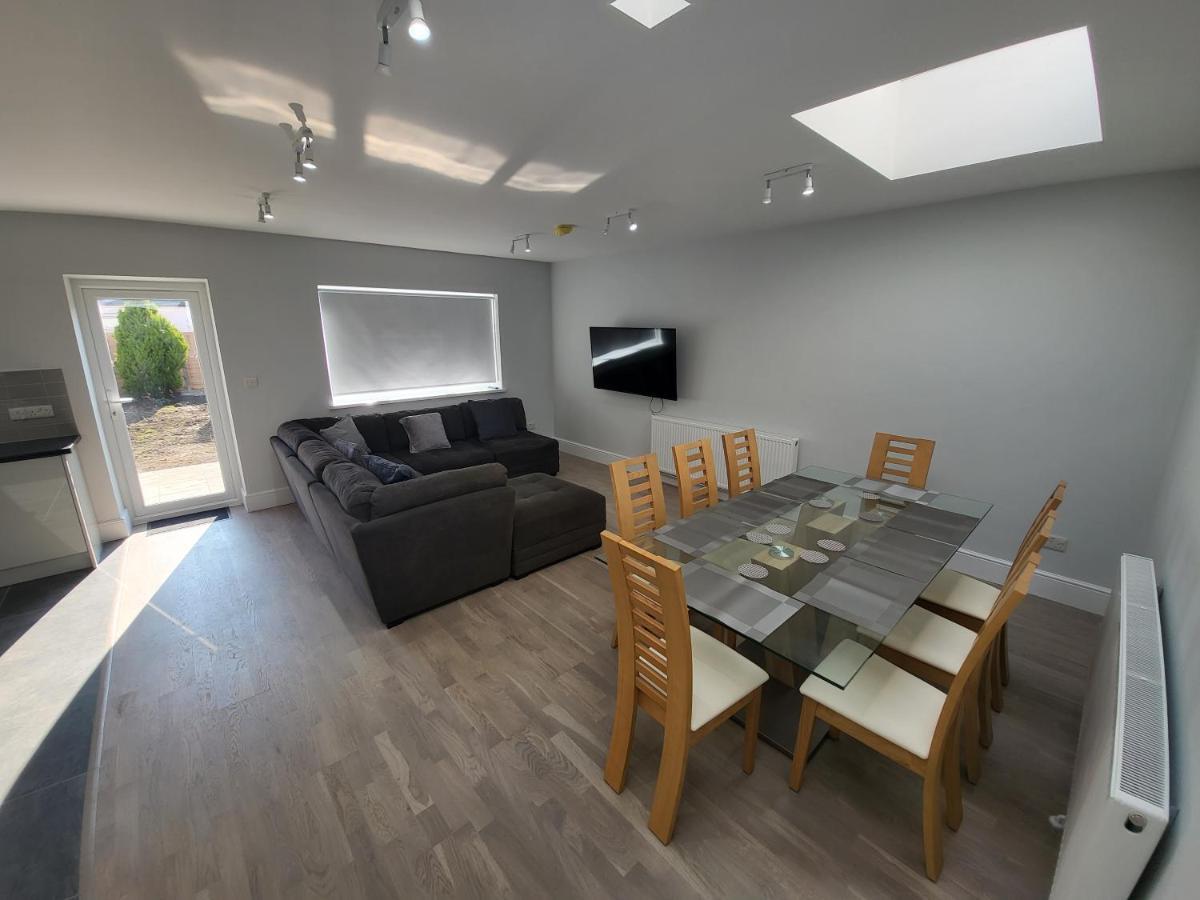 קינגסטון אפון תמז High Spec Large 6 Bedroom House! מראה חיצוני תמונה